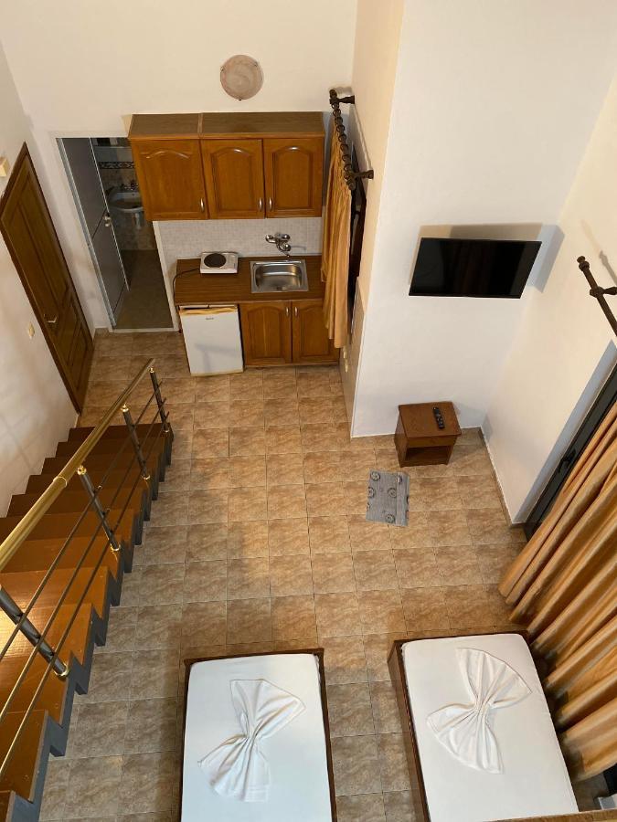 Apartments Toni Ulcinj Exterior photo